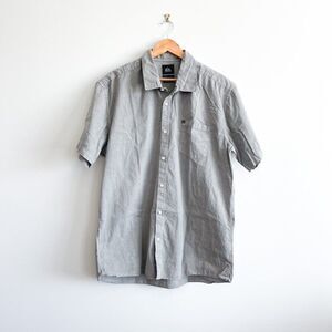Quiksilver Mens Shirt Casual Button Down Regular Fit Gray Short Sleeved XXL